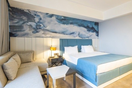 Crystal Centro Resort - 12