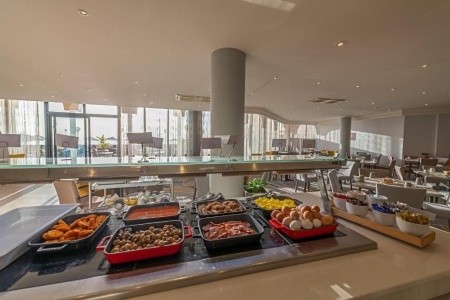 Radisson St. Julian's - 11