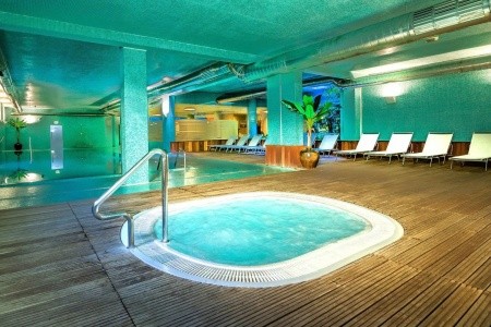 Madeira Funchal Golden Residence 6 dňový pobyt Raňajky Letecky Letisko: Katovice January 2026 (29/01/26- 3/02/26)