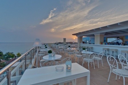 Secret Paradise (Nea Kalikratia) - 6