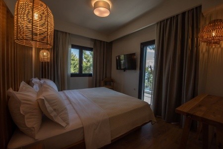 Grécko Chalkidiki Elies 33 Bio Retreat 4 dňový pobyt Raňajky Letecky Letisko: Bratislava September 2026 ( 2/09/26- 5/09/26)