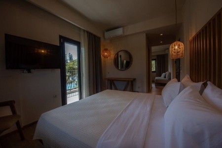 Grécko Chalkidiki Elies 33 Bio Retreat 4 dňový pobyt Raňajky Letecky Letisko: Bratislava September 2026 ( 2/09/26- 5/09/26)