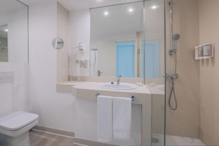 Iberostar Waves Bouganville Playa - 57