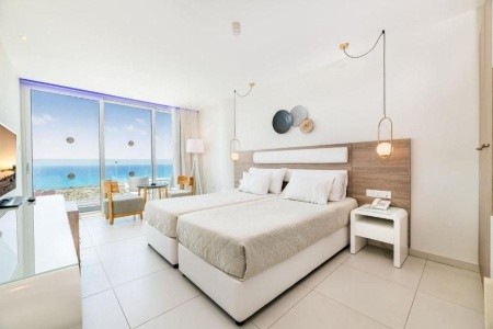 Tasia Maris Sands - 11