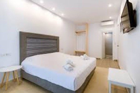 Anamar Santorini - 8