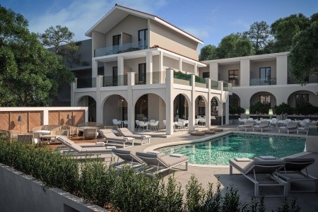 Nikon Boutique Hotel