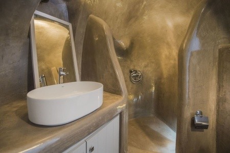 Aqua Serenity Santorini Luxury Suites - 17