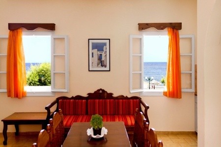 Dolphins Apartments - 4