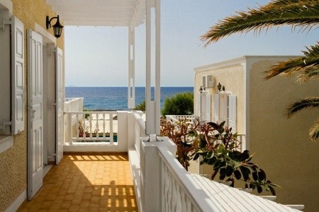 Dolphins Apartments - 10