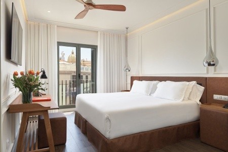 H10 Universitat - 17