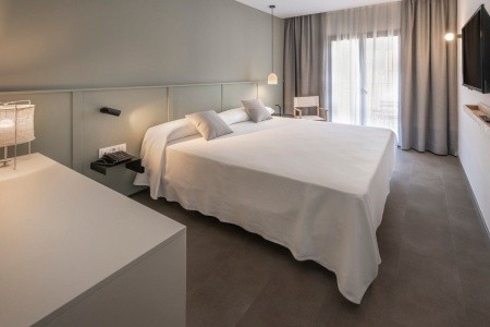 Španielsko Costa Brava Miratge 6 dňový pobyt Raňajky Letecky Letisko: Viedeň September 2026 (29/09/26- 4/10/26)