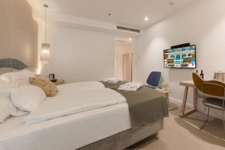 Bluesun Hotel Jadran - 11