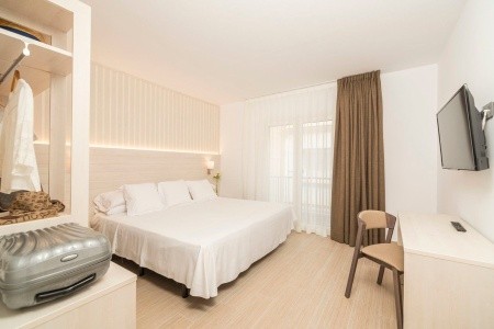 Španielsko Costa Brava Marsol 8 dňový pobyt Raňajky Letecky Letisko: Ostrava April 2026 (11/04/26-18/04/26)