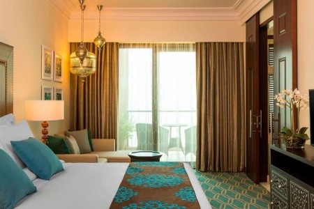 Spojené arabské emiráty Ajman Ajman Saray Luxury Collection Resort 15 dňový pobyt Polpenzia Letecky Letisko: Praha August 2026 (24/08/26- 7/09/26)