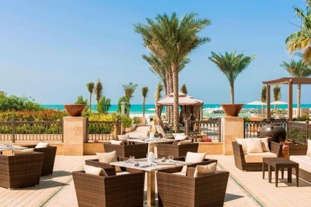 Spojené arabské emiráty Ajman Ajman Saray Luxury Collection Resort 15 dňový pobyt Polpenzia Letecky Letisko: Praha August 2026 (24/08/26- 7/09/26)
