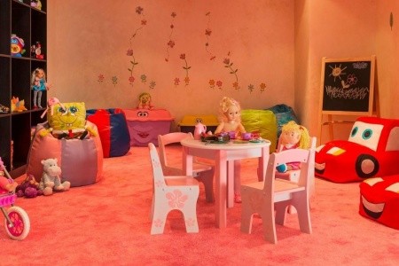 Spojené arabské emiráty Ajman Ajman Saray Luxury Collection Resort 15 dňový pobyt Polpenzia Letecky Letisko: Praha August 2026 (24/08/26- 7/09/26)