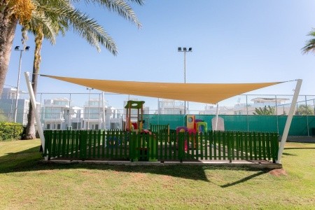 Kypr, Larnaca, Golden Bay Beach, za <span>34.869</span> Kč