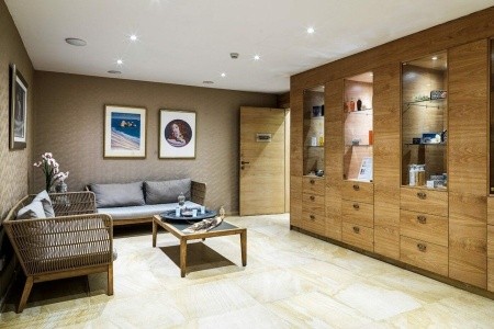 Olympic Lagoon Resort - 21