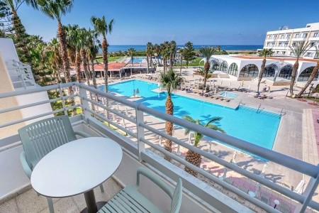 Louis Phaethon Beach - 6