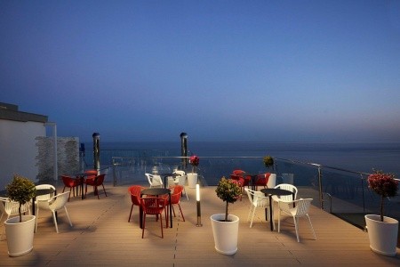 Las Arenas Hotel - 13