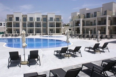 Cyprus Paphos (Pafos) Amphora & Suites 8 dňový pobyt Polpenzia Letecky Letisko: Praha April 2026 ( 6/04/26-13/04/26)