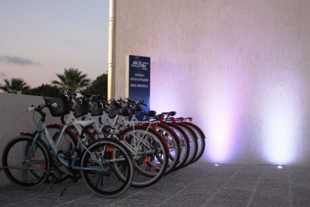 Cyprus Paphos (Pafos) Amphora & Suites 8 dňový pobyt Polpenzia Letecky Letisko: Praha April 2026 ( 6/04/26-13/04/26)