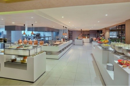 Spojené arabské emiráty Dubaj Al Habtoor Grand Resort, Autograph Collection 11 dňový pobyt All Inclusive Letecky Letisko: Praha March 2026 ( 3/03/26-13/03/26)