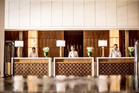 Spojené arabské emiráty Fujairah Intercontinental Fujairah Resort 7 dňový pobyt Polpenzia Letecky Letisko: Praha September 2026 ( 4/09/26-10/09/26)