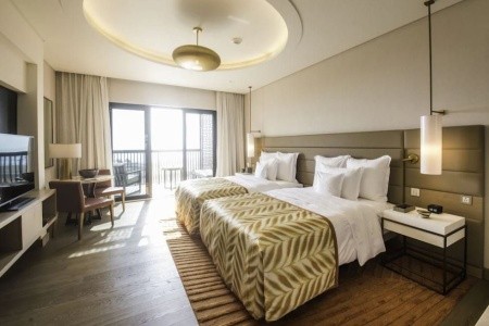 Spojené arabské emiráty Fujairah Intercontinental Fujairah Resort 7 dňový pobyt Polpenzia Letecky Letisko: Praha September 2026 ( 4/09/26-10/09/26)