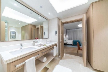 Spojené arabské emiráty Fujairah Intercontinental Fujairah Resort 7 dňový pobyt Polpenzia Letecky Letisko: Praha September 2026 ( 4/09/26-10/09/26)