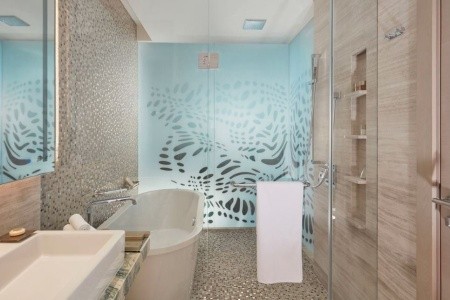 Spojené arabské emiráty Abu Dhabi Royal M By Gewan 7 dňový pobyt Plná penzia Letecky Letisko: Praha September 2026 ( 5/09/26-11/09/26)