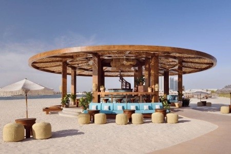 Spojené arabské emiráty Dubaj Ritz Carlton 8 dňový pobyt Raňajky Letecky Letisko: Praha July 2026 (11/07/26-18/07/26)