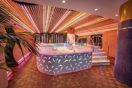 Bohemia Suites & Spa - 20