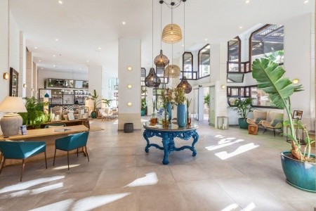 Kanárske ostrovy Gran Canaria Corallium Beach By Lopesan 9 dňový pobyt Plná penzia Letecky Letisko: Krakov February 2026 ( 3/02/26-11/02/26)