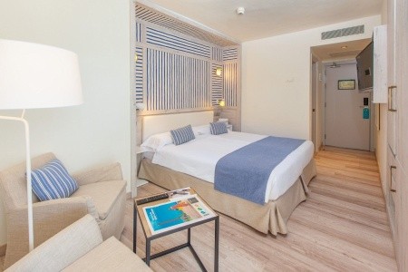 Kanárske ostrovy Gran Canaria Corallium Beach By Lopesan 9 dňový pobyt Plná penzia Letecky Letisko: Krakov February 2026 ( 3/02/26-11/02/26)