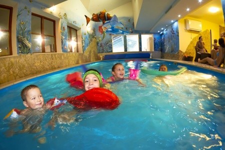 Slovensko Nízke Tatry Ski & Wellness Residence Družba 3 dňový pobyt Raňajky Vlastná November 2026 ( 2/11/26- 4/11/26)