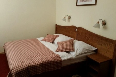 Slovensko Nízke Tatry Ski & Wellness Residence Družba 3 dňový pobyt Raňajky Vlastná November 2026 ( 2/11/26- 4/11/26)