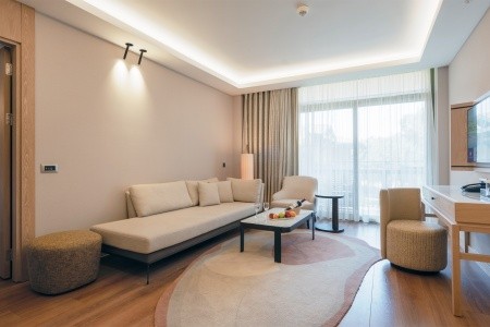 Turecko Belek Gloria Golf Resort 12 dňový pobyt All Inclusive Letecky Letisko: Viedeň March 2026 (22/03/26- 2/04/26)