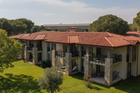 Turecko Belek Gloria Golf Resort 12 dňový pobyt All Inclusive Letecky Letisko: Viedeň March 2026 (22/03/26- 2/04/26)