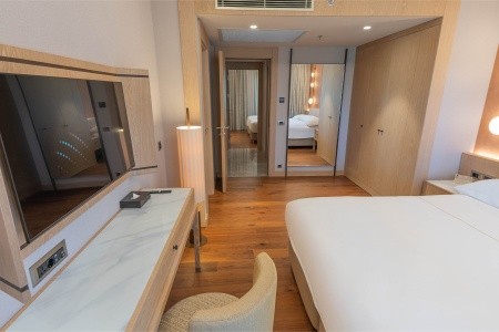 Turecko Belek Gloria Golf Resort 12 dňový pobyt All Inclusive Letecky Letisko: Viedeň March 2026 (22/03/26- 2/04/26)