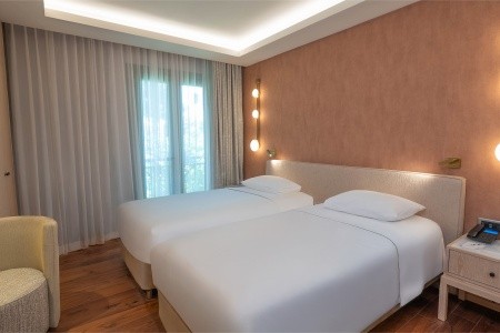 Turecko Belek Gloria Golf Resort 12 dňový pobyt All Inclusive Letecky Letisko: Viedeň March 2026 (22/03/26- 2/04/26)