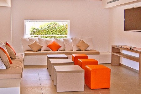 Španielsko Mallorca Bq Amfora Beach 14 dňový pobyt Raňajky Letecky Letisko: Praha July 2026 ( 4/07/26-17/07/26)