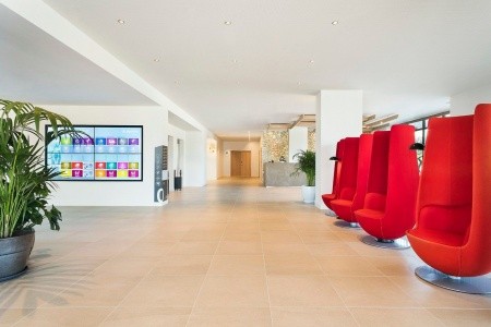 Aqua Hotel Silhouette & Spa - 9