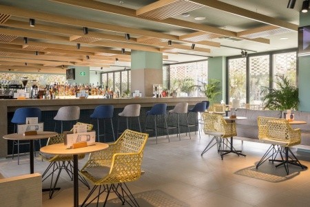 Aqua Hotel Silhouette & Spa - 12