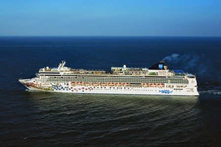 Norwegian Gem - 6