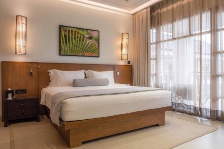 Seychely Mahé Savoy Resort & Spa 10 dňový pobyt Polpenzia Letecky Letisko: Praha January 2026 ( 3/01/26-12/01/26)