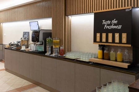 Maďarsko Západné Zadunajsko Karos Spa 5 dňový pobyt Polpenzia Vlastná April 2026 ( 5/04/26- 9/04/26)