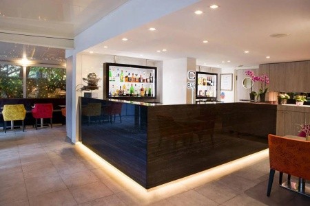 Francúzsko Azúrove pobrežie (Francúzska riviéra) Cezanne Hotel & Spa 4 dňový pobyt Raňajky Vlastná June 2026 (14/06/26-17/06/26)