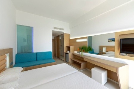 Vrissaki Beach (Paralimni) - 17