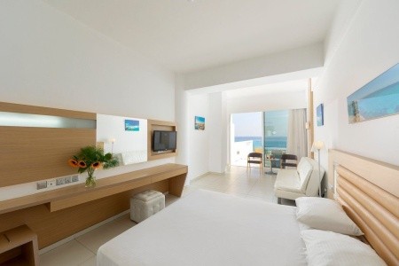 Kypr, Protaras, Vrissaki Beach (Paralimni), za <span>38.939</span> Kč